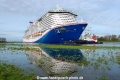 Carnival Jubilee SH-301023-4.jpg