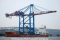 Zhen Hua 25 101213-03.jpg