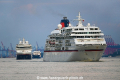 Hanseatic Spirit + Europa 150821-03.jpg