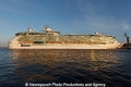 Independence of the Seas TJ-300413-065.jpg