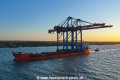 Zhen Hua 26 KH-040520-4.jpg