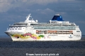 Norwegian Sky SH-130526-01.jpg