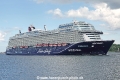 Mein Schiff 7 (US-120624-3).jpg