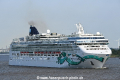 Norwegian Jade 040617-04.jpg