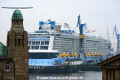 Ovation of the Seas 190316-02.jpg