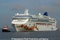 Pride of Hawaii (JS-150406-014).jpg