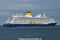 Spirit of Discovery HK-040722-3.jpg