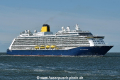 Spirit of Discovery HK-040722-1.jpg