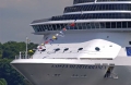 Costa Mediterranea Bruecke 27503.jpg