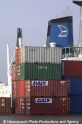 Container und Schornstein.jpg